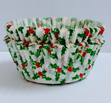 Load image into Gallery viewer, 10/8 Xmas Muffin Cups